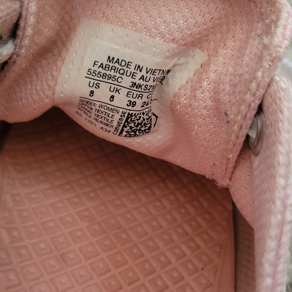 Converse Women's Pink and White Sneakers - Picture 7 of 7